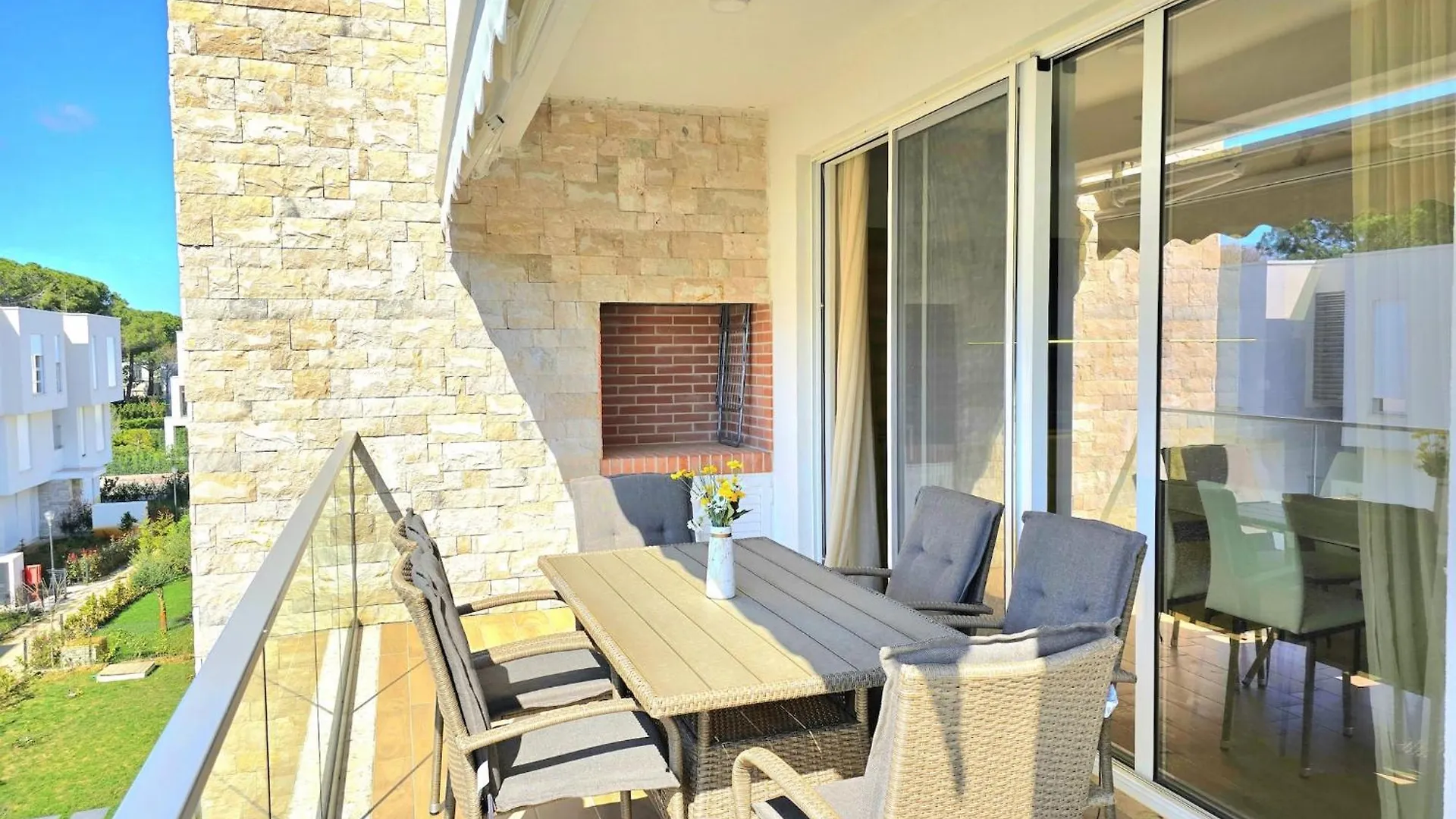 Modern Apartment With Kitchen Plazhi San Pietro 0*,